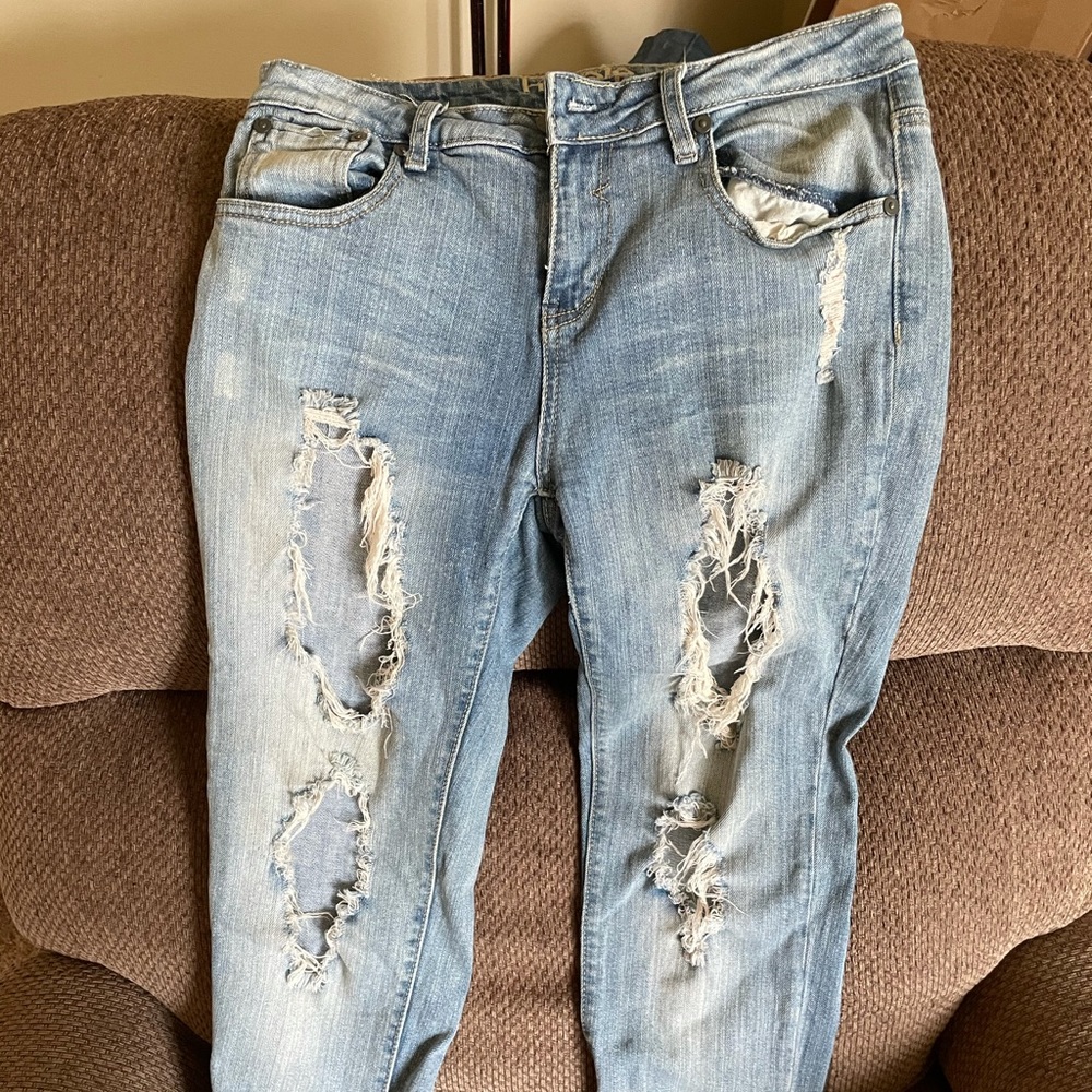 Hippie laundry cropped jeans